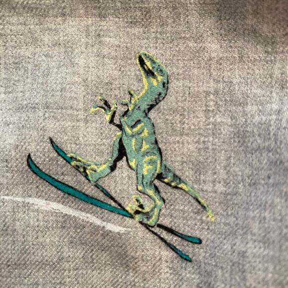 Dino water skiing Button-Down Cat & Jack dinosaur NWT M - Picture 4 of 6